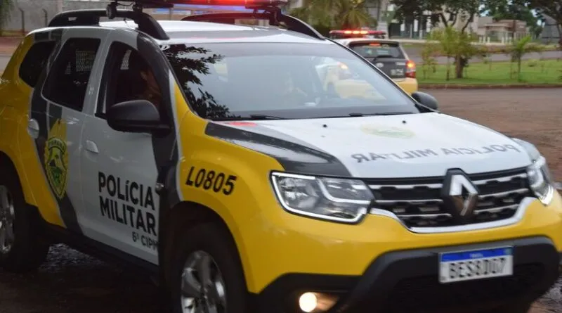 O acidente foi no centro da cidade e os carros só foram parar próximo ao Ginásio Alcebíades Alves