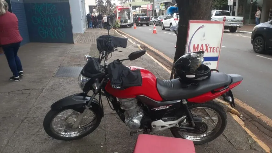 A criança e a avó foram atingidas por uma moto