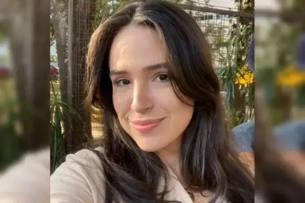 A jornalista Camila Holanda