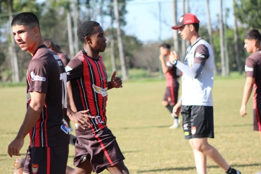 Apucarana Sports Sub-20 em treino