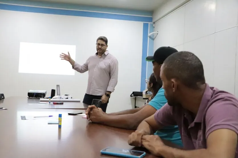 Curso foi ministrado na prefeitura