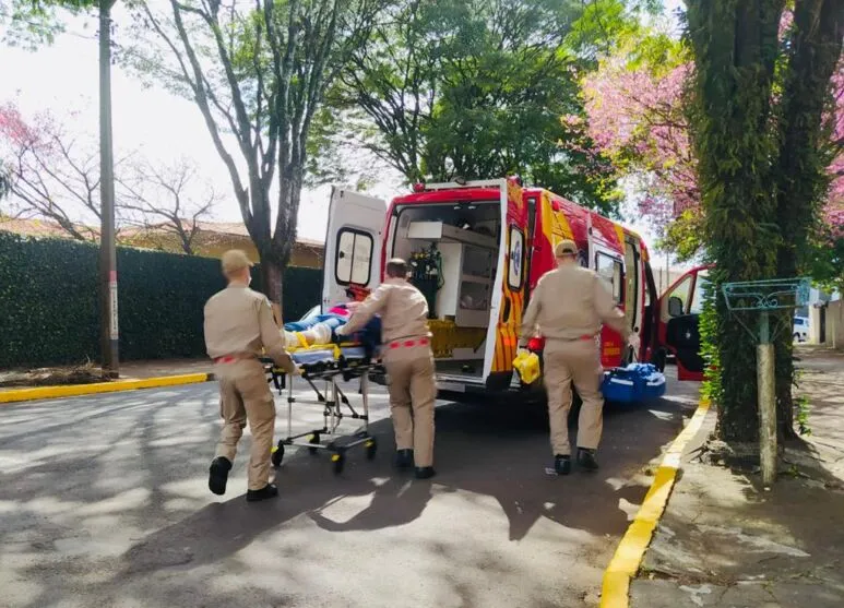 O acidente ocorreu por volta das 12h30