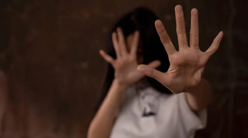 O caso de violência doméstica foi na noite de quinta-feira em Arapuã