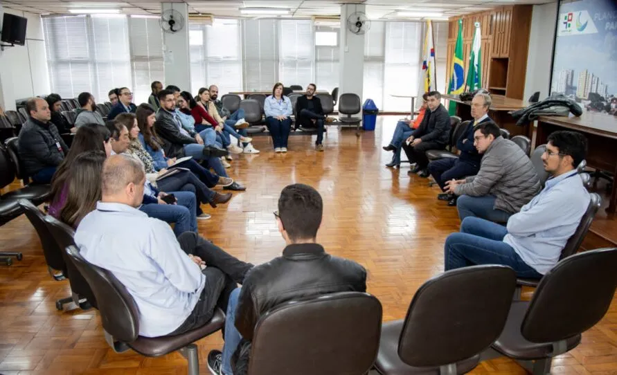 Reunião foi realizada nesta quinta-feira (20)