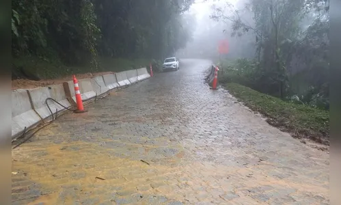 Fique alerta: Estrada da Graciosa é liberada no sistema pare-e-siga