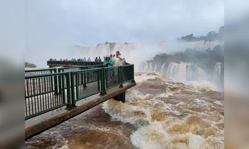 Vazão das Cataratas atinge 9 milhões de litros; normal é de 1,5 milhão