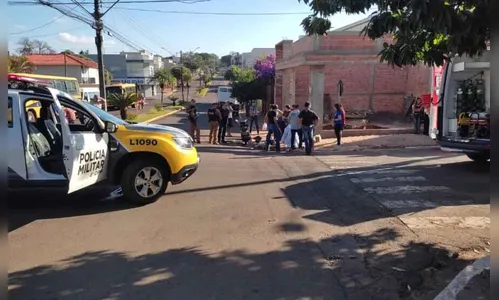 Acidente entre moto e carro deixa duas pessoas feridas no Vale do Ivaí