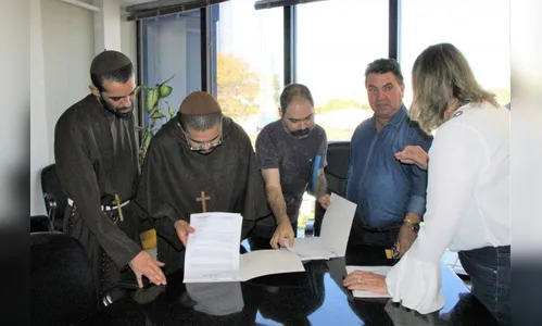 Arapongas repassa recursos para entidades assistenciais