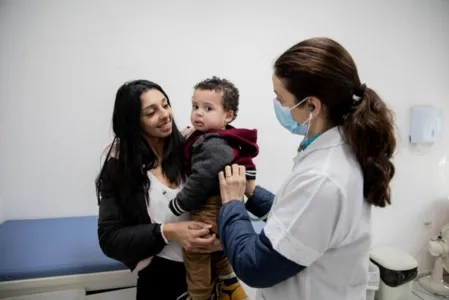 Com a chegada do inverno, o risco de contrair doenças respiratórias é maior