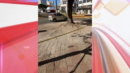 Comerciante colocou fitas zebradas em frente ao estabelecimento