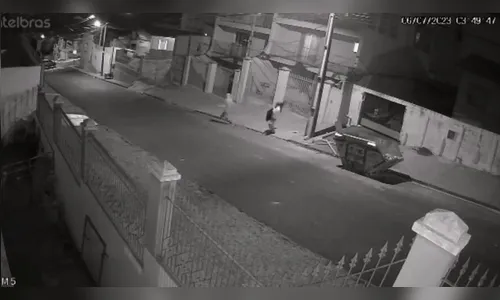 Câmera flagra fuga de assassinos de advogado; veja