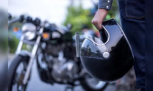 Motociclista foge por 'três cidades' e dá trabalho para a PM; entenda