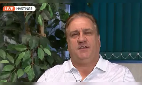 Homem ganha na loteria, investe em time de futebol e perde tudo