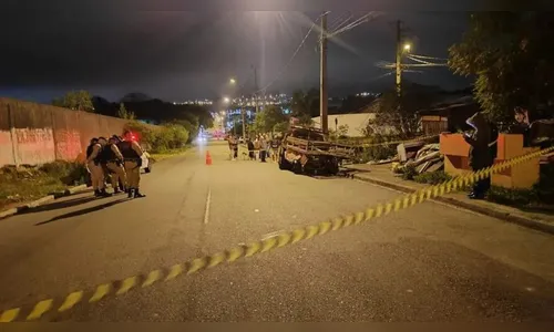 Morador é chamado, abre porta de casa e é alvejado por tiros