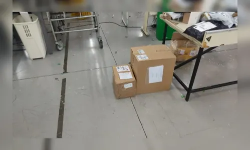 PC confirma lança-perfume em encomenda que explodiu nos Correios