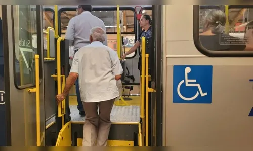 Idoso é vítima de furto em circular de Apucarana; ele 'perdeu' R$ 550