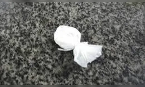 Jovem é detido com bucha de cocaína em São João do Ivaí