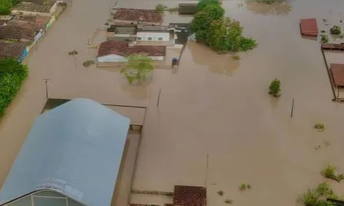Alagoas tem 31 municípios em alerta e mais de 20 mil desalojados