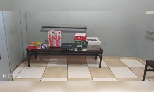 Rapaz é flagrado furtando panela de pressão em loja de Apucarana