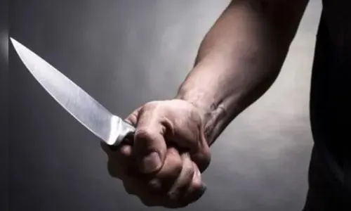 Jovem de 18 anos leva três facadas após briga em Marilândia do Sul