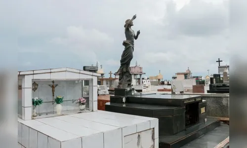 Veja a lista de sepultamentos deste domingo (16) em Apucarana e região