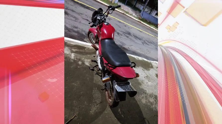 A moto foi encontrada na noite deste domingo (20).