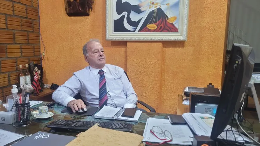 João Batista Cardoso é advogado criminalista há 42 anos em Apucarana