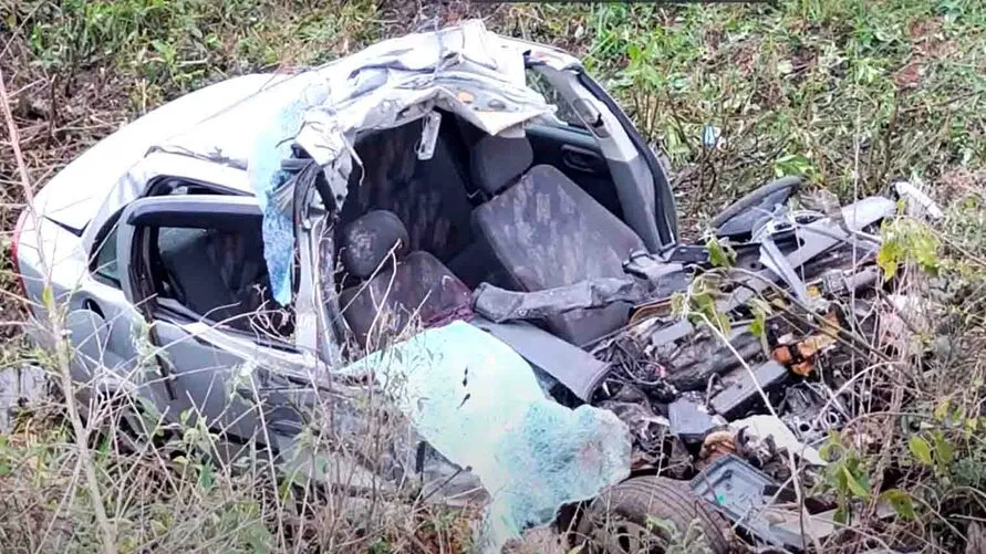 Acidente de trânsito neste sábado, dia 19, tirou a vida de três pessoas