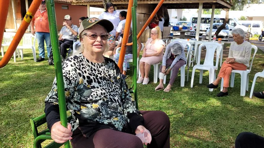 Idosos passaram a tarde no Clube de Campo Água Azul