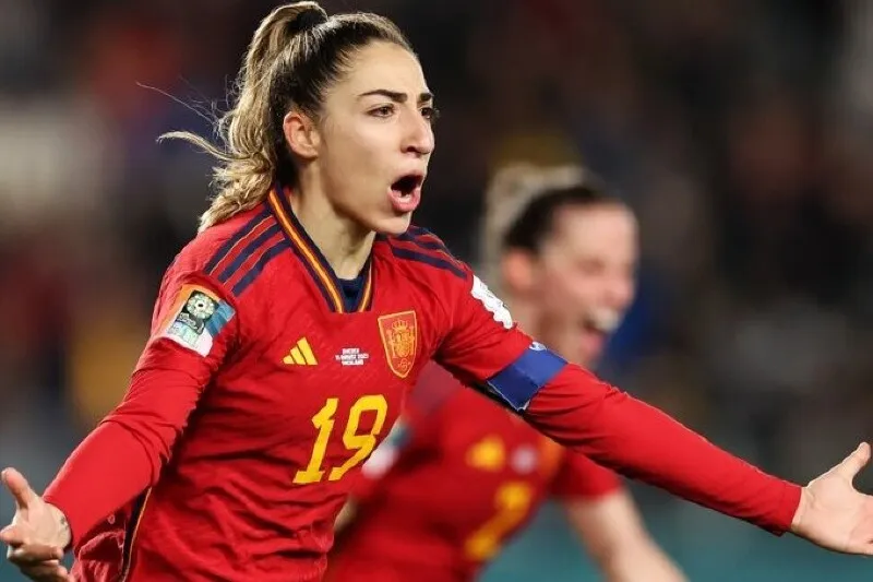 Olga Carmona, lateral da seleção espanhola