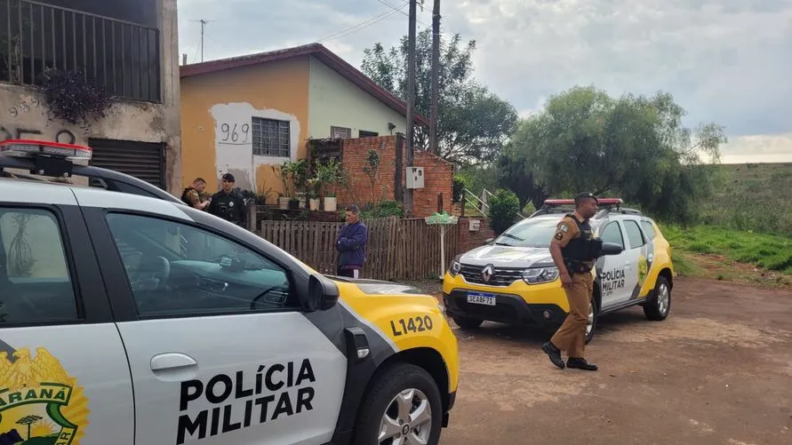 Polícia Militar foi acionada no início da manhã deste sábado (2)