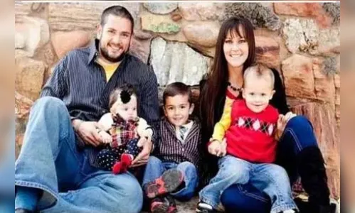 Bebê de 3 meses morre ao ser deixado pela mãe em carro