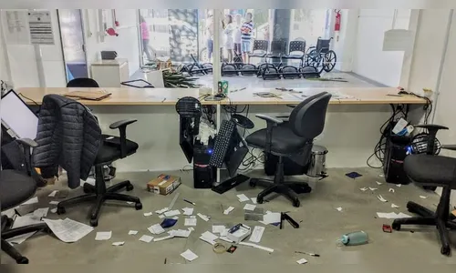 Mulher destrói farmácia de município por causa de colírio; entenda