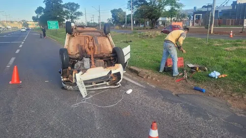 Acidente aconteceu logo pela manhã desta sexta-feira