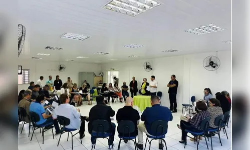 Arilson Chiorato se reúne com diretores de colégios em Apucarana