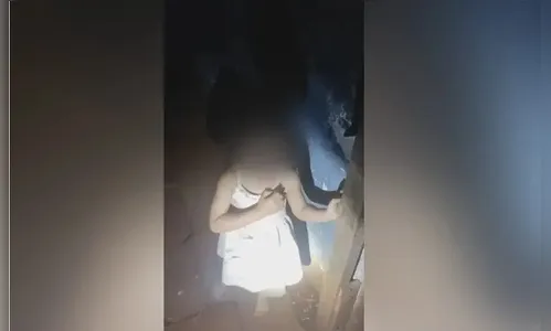 Crianças de 3 e 4 anos são resgatadas com fome e sujas em casa no PR