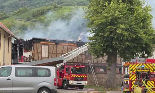 Incêndio em casa para deficientes intelectuais deixa 9 mortos