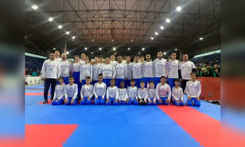 Equipe de Apucarana conquista 24 medalhas no Paranaense de Karatê