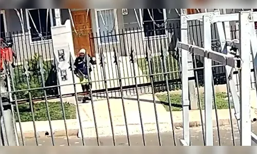 Suspeito de matar esposa de militar foi flagrado deixando casa; veja