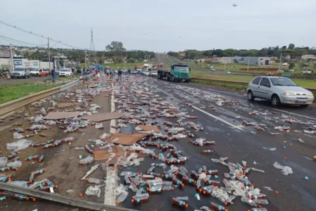 Câmeras de segurança flagraram o momento exato