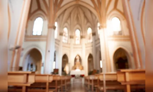 Imagens de santos e diversos outros itens são furtados de igreja no PR