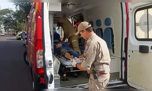 Trabalhador fica ferido após cair de telhado de residência em Maringá