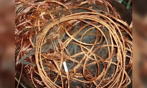 Eletricista de 72 anos tem 30 metros de fios furtados em Apucarana