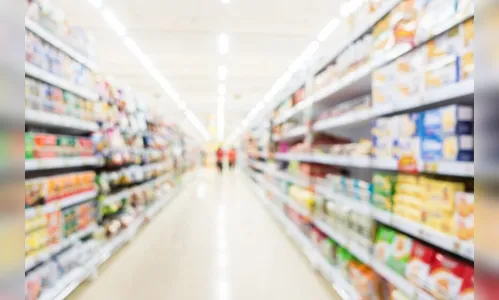 Mulheres furtam chocolates, balas e cosméticos de mercado em Apucarana