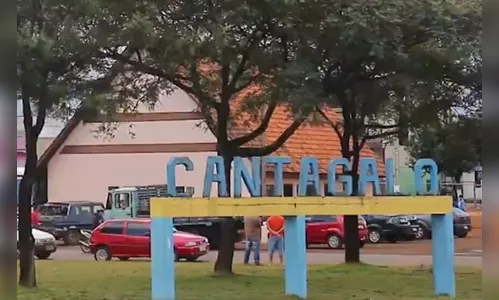 Jovem furta arma de delegacia do PR e aulas são suspensas por medo