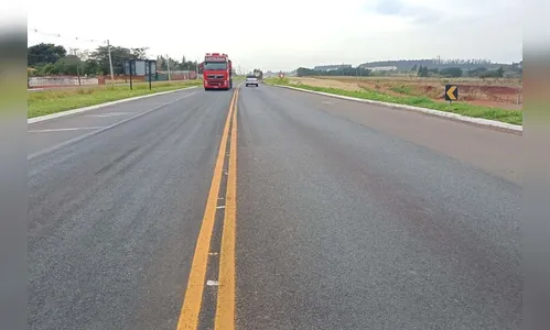 Ligação entre Arapongas e Astorga recebe obras de conservação