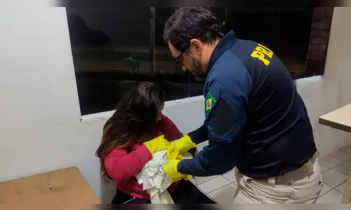 No Dia dos Pais, PRF faz parto em rodovia do Paraná