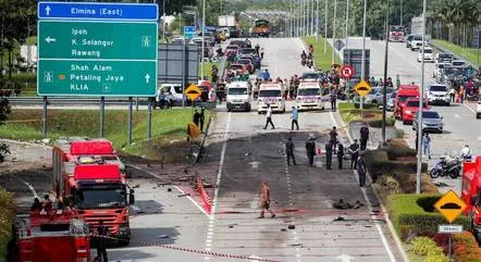 O acidente aconteceu na manhã desta quinta-feira (17)