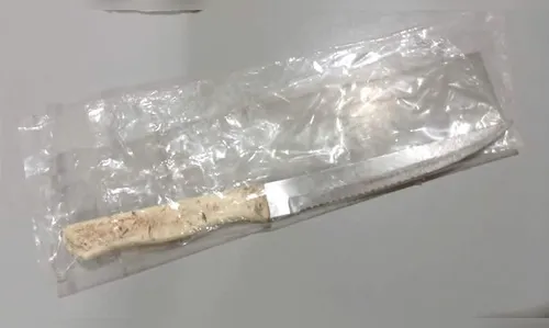 Homem é preso em Londrina após esfaquear esposa com faca de cozinha