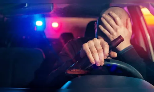 Após acidente de trânsito motorista é preso por embriaguez ao volante